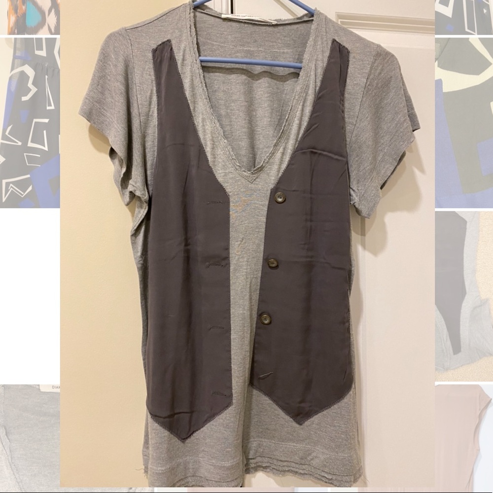 Diane von Furstenberg - V-Neck Tuxedo T-Shirt